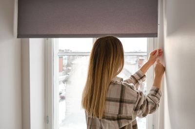 Expert Adjustment of Blinds
